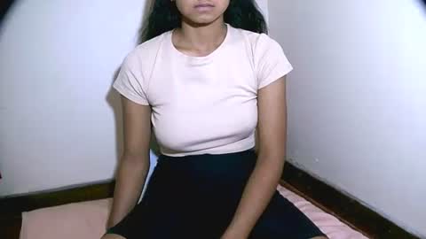 Snapshot of vanih27 chatting on March 31, 2026, 7:53 am vanih27 online show from March 31, 2026, 7:53 am