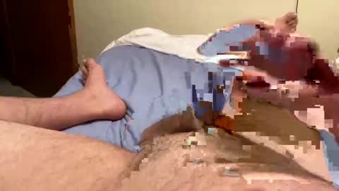 vanili_ online show from January 4, 2025, 1:53 pm