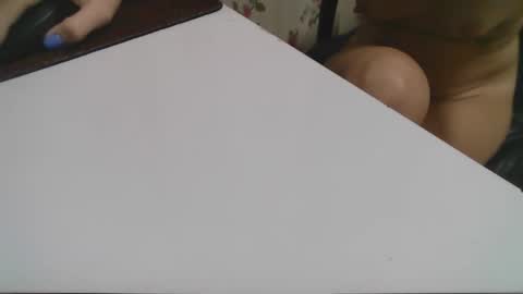 Snapshot of vanillachika205 chatting on December 5, 2025, 1:52 pm vanillachika205 online show from December 5, 2025, 1:52 pm