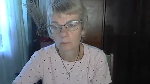 Vanillaxcreamy online show from October 12, 2025, 10:58 am