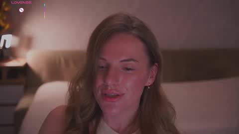 Sophie online show from November 29, 2025, 8:45 pm