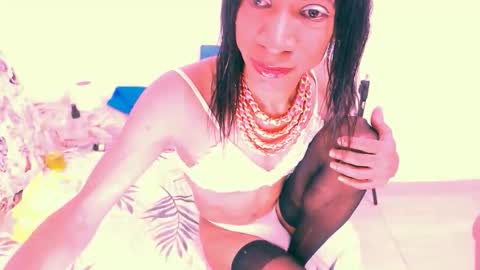 Snapshot of vannesascott chatting on May 10, 2026, 4:56 pm VANNESA online show from May 10, 2026, 4:56 pm