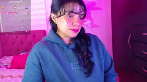 Vanesa online show from January 8, 2025, 8:50 pm