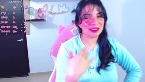 Vanesa online show from February 6, 2025, 11:48 pm