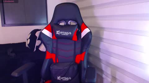 Vanesa online show from April 4, 2026, 11:13 pm