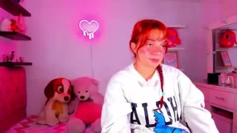 Snapshot of vannessa_shy chatting on July 15, 2026, 12:38 am Vanesa online show from July 15, 2026, 12:38 am