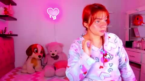 Snapshot of vannessa_shy chatting on July 16, 2026, 1:17 pm Vanesa online show from July 16, 2026, 1:17 pm