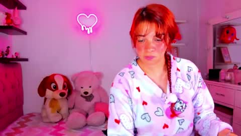 Snapshot of vannessa_shy chatting on July 23, 2026, 4:27 pm Vanesa online show from July 23, 2026, 4:27 pm
