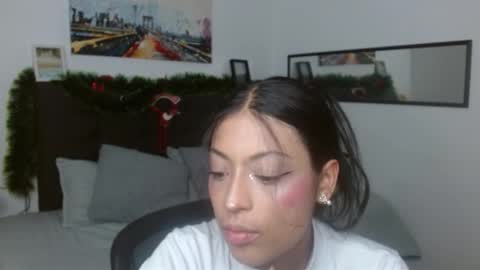 vane online show from December 22, 2025, 8:39 pm