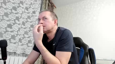 vano_822 online show from February 20, 2025, 4:03 pm