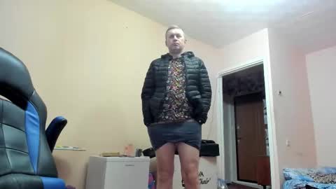 vano_822 online show from October 3, 2025, 9:45 pm