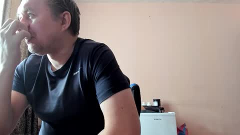 vano_822 online show from February 19, 2026, 10:33 am