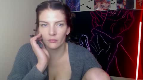 Vanessa online show from November 23, 2025, 6:19 pm