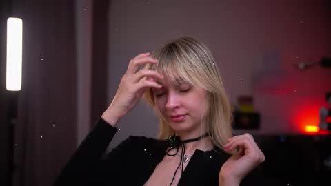 Heeeeey Im Hanna the art of tease  online show from December 22, 2025, 4:48 pm