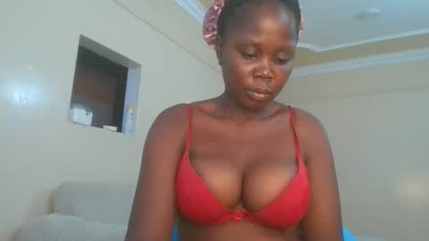 VarlKay online show from February 27, 2026, 4:12 am