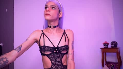  Varya Ferreira - independent model  online show from December 31, 2024, 3:12 am