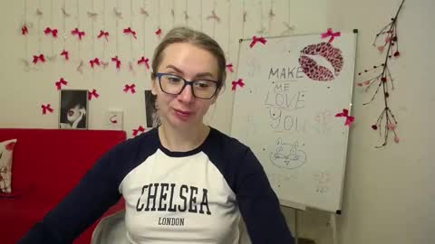 Snapshot of vasilisasii chatting on February 27, 2026, 6:13 am Vasilisa online show from February 27, 2026, 6:13 am