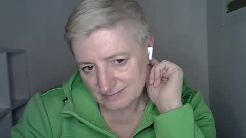 vea_motty online show from March 2, 2026, 3:41 pm