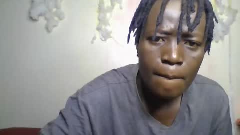 Vee tommy online show from November 16, 2025, 5:02 am