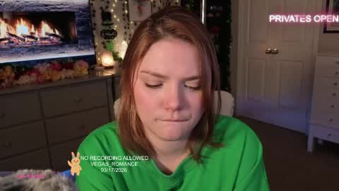 vegas_romance online show from March 18, 2026, 2:37 am