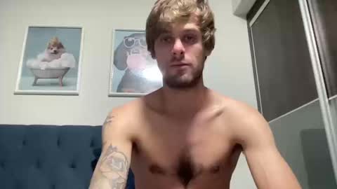 Snapshot of vegassangel chatting on October 10, 2025, 2:54 am Joeyyy online show from October 10, 2025, 2:54 am