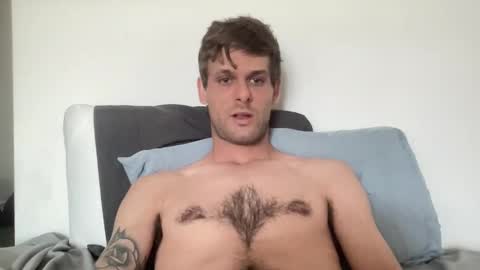 Joeyyy online show from April 17, 2026, 12:35 am