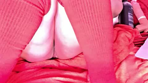 Vehe Veun online show from May 13, 2026, 11:22 pm
