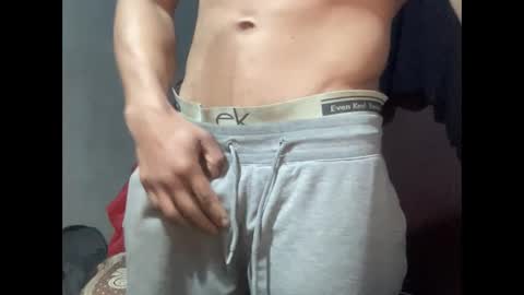 veilofstrength11 online show from December 16, 2025, 12:59 am