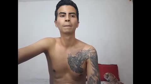 velk_hot1 online show from February 15, 2025, 2:37 am