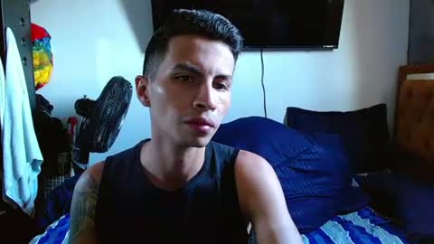 velk_hot1 online show from July 16, 2026, 12:44 pm