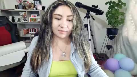 Im VelaI will be Christmas and New Year with my family December 22 to January 13 I will miss you guys. online show from October 23, 2025, 10:08 pm