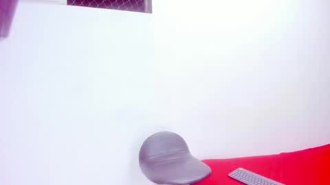 Snapshot of vellotouch chatting on January 17, 2026, 3:44 am Vello online show from January 17, 2026, 3:44 am