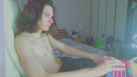 Velvet bunniess online show from January 8, 2025, 11:54 am