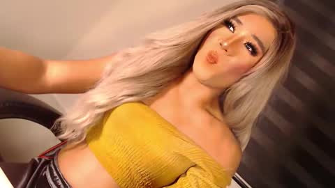 Richy will make you fall in love online show from November 1, 2025, 9:17 pm