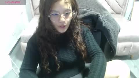 velvet_moon_v online show from February 2, 2026, 8:07 pm