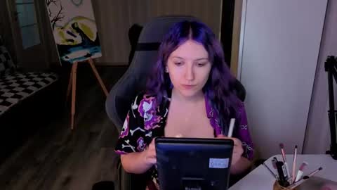 Snapshot of velvet_siren chatting on August 6, 2026, 8:49 am Violet online show from August 6, 2026, 8:49 am