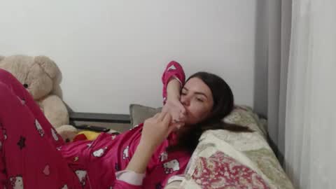 velvetmoon123 online show from November 28, 2025, 9:17 pm