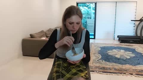 Snapshot of velvettgirl chatting on February 1, 2026, 12:37 pm VelvetTGirl online show from February 1, 2026, 12:37 pm