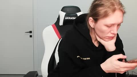 Snapshot of velvettgirl chatting on February 6, 2026, 2:31 pm VelvetTGirl online show from February 6, 2026, 2:31 pm