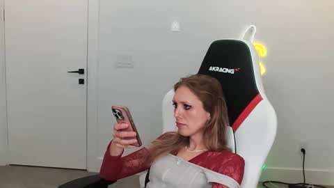 Snapshot of velvettgirl chatting on February 11, 2026, 10:53 am VelvetTGirl online show from February 11, 2026, 10:53 am