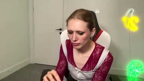 Snapshot of velvettgirl chatting on February 15, 2026, 4:31 am VelvetTGirl online show from February 15, 2026, 4:31 am