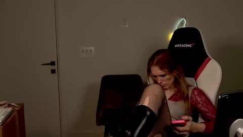 Snapshot of velvettgirl chatting on March 2, 2026, 5:08 am VelvetTGirl online show from March 2, 2026, 5:08 am