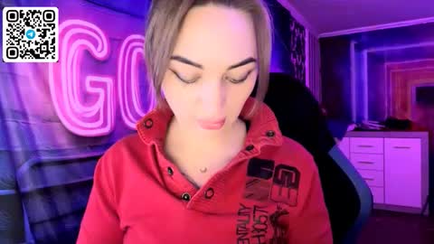 Snapshot of velvettouch4444 chatting on February 27, 2026, 8:53 pm MERYEM online show from February 27, 2026, 8:53 pm