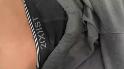 Snapshot of vendickx chatting on December 16, 2025, 11:54 pm vendickx online show from December 16, 2025, 11:54 pm