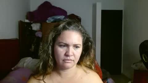 venecasexy44 online show from December 1, 2025, 10:42 am