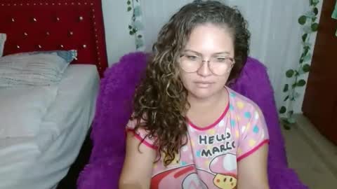 venecasexy44 online show from May 5, 2026, 11:51 am