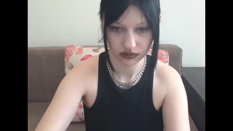 Snapshot of venera_goddess chatting on February 22, 2025, 9:23 am Naly online show from February 22, 2025, 9:23 am