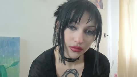 Snapshot of venera_goddess chatting on October 7, 2025, 1:19 pm Naly online show from October 7, 2025, 1:19 pm