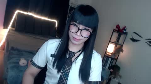 veniceseduction online show from March 18, 2026, 1:03 pm