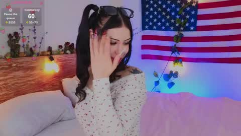 Vivian online show from March 31, 2026, 4:57 am